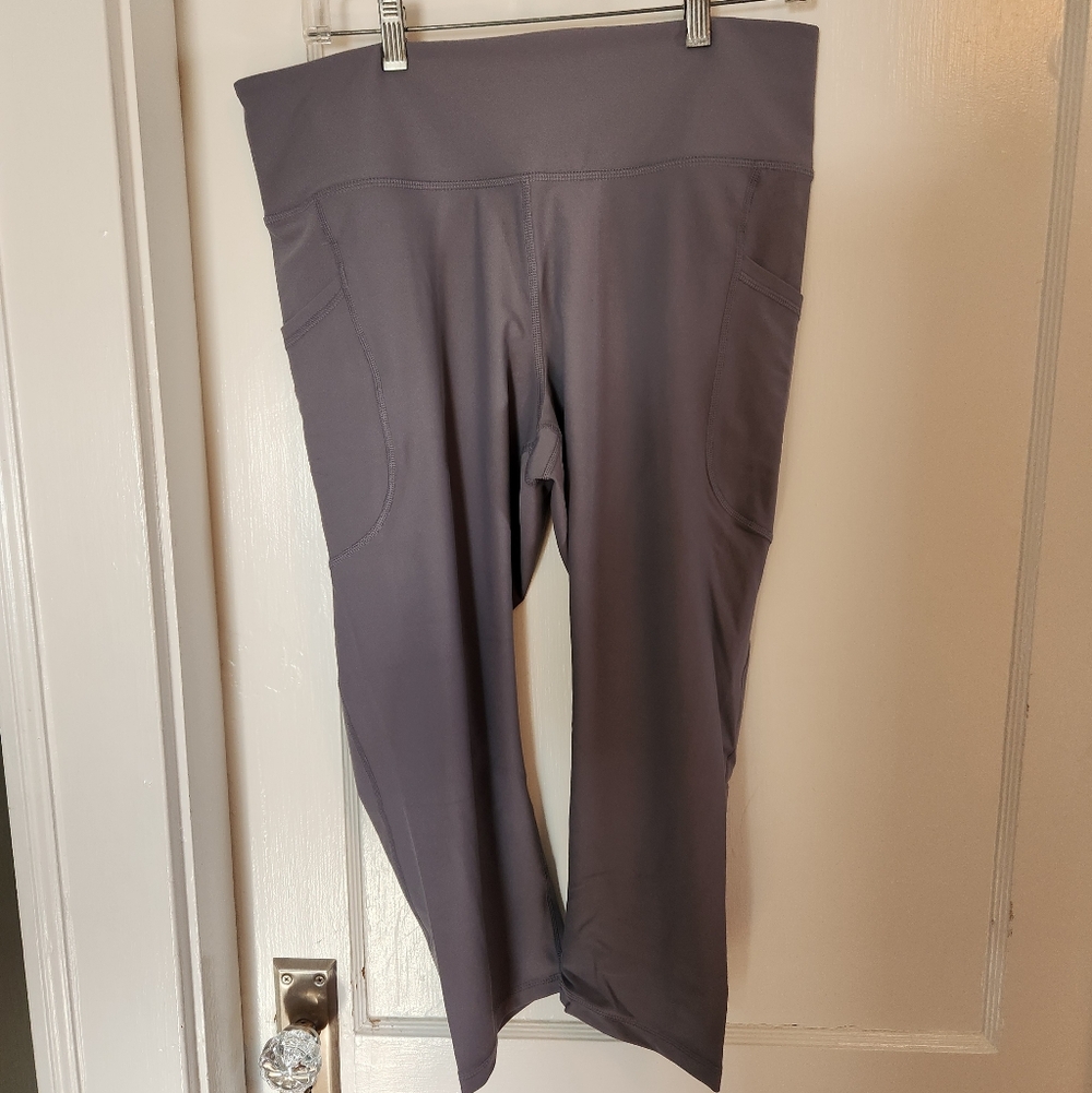 Old Navy Gray High-Rise Active Leggings - Powersoft Size XL